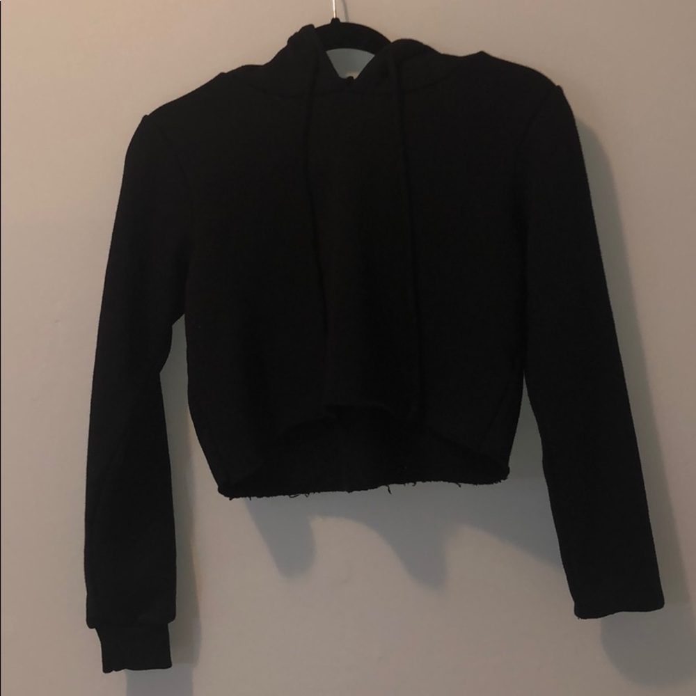 Long sleeve Black crop top